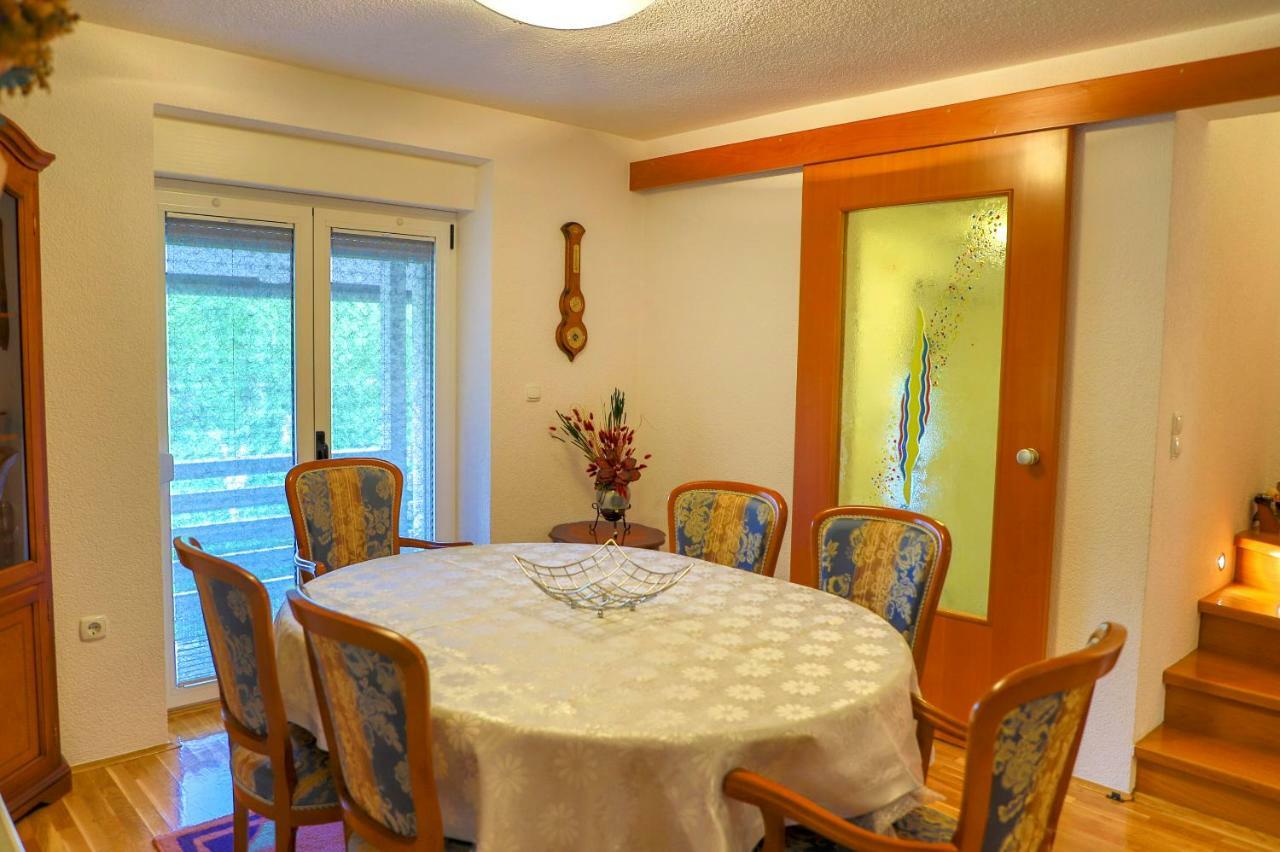 Holiday Home Villa Sara Bihac Ngoại thất bức ảnh